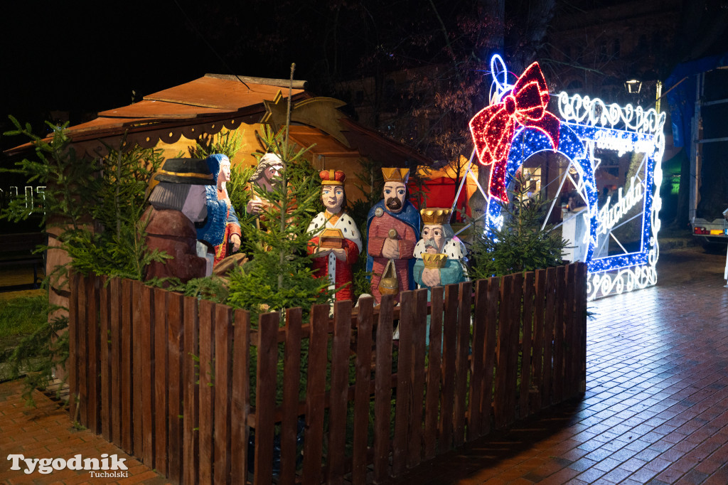 Borowiacki Jarmark na rynku: GALERIA NR 1