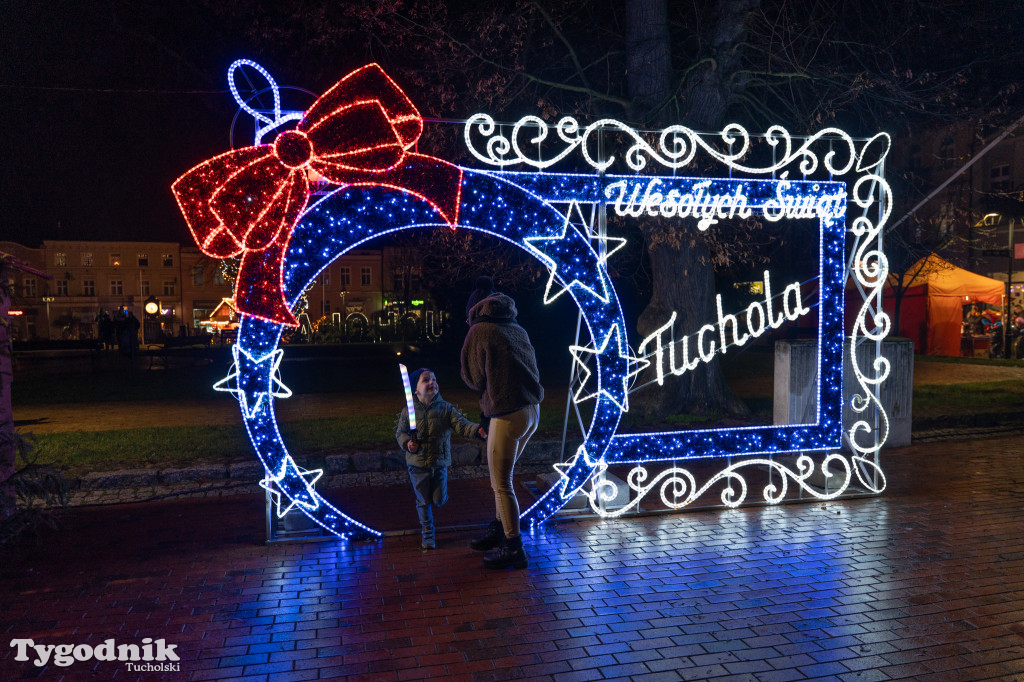 Borowiacki Jarmark na rynku: GALERIA NR 1