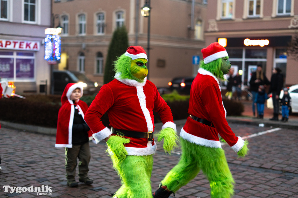 Borowiacki Jarmark na rynku w Tucholi DOMEK