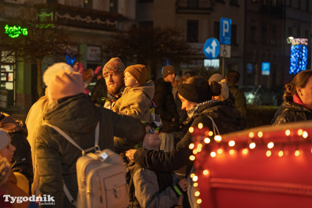 Borowiacki Jarmark na rynku w Tucholi DOMEK