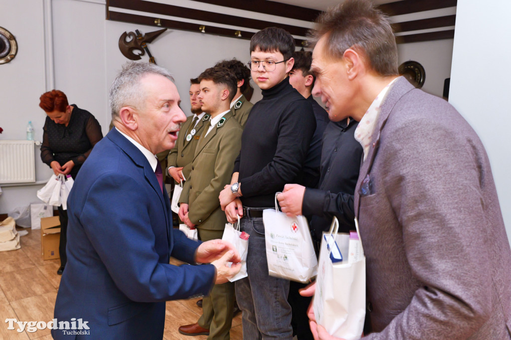 Krwiodawcy z powiatu tucholskiego odznaczeni z prezesem PCK