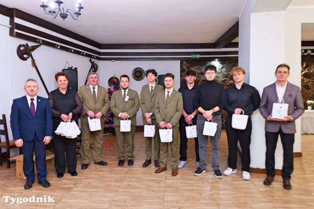 Krwiodawcy z powiatu tucholskiego odznaczeni z prezesem PCK