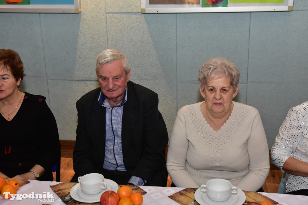 Aby w święta dobro zawsze zwyciężało nad złem. Spotkanie opłatkowe w Cekcynie / ZDJĘCIA