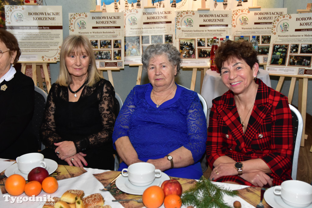 Aby w święta dobro zawsze zwyciężało nad złem. Spotkanie opłatkowe w Cekcynie / ZDJĘCIA