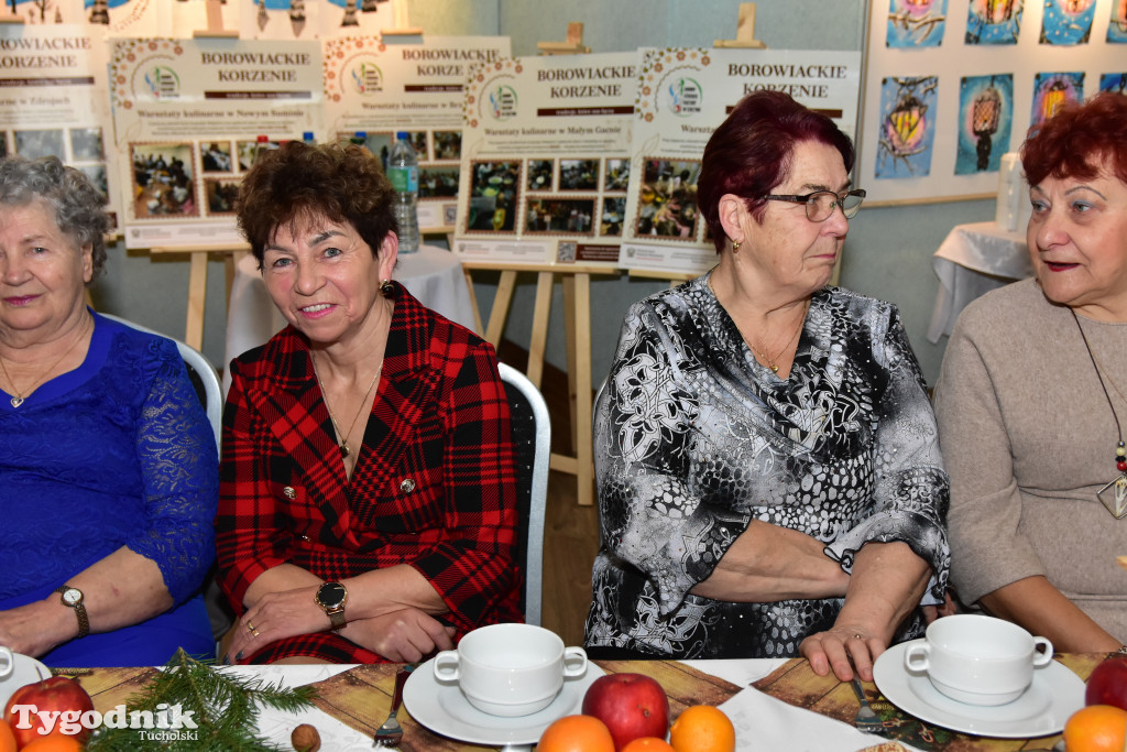 Aby w święta dobro zawsze zwyciężało nad złem. Spotkanie opłatkowe w Cekcynie / ZDJĘCIA