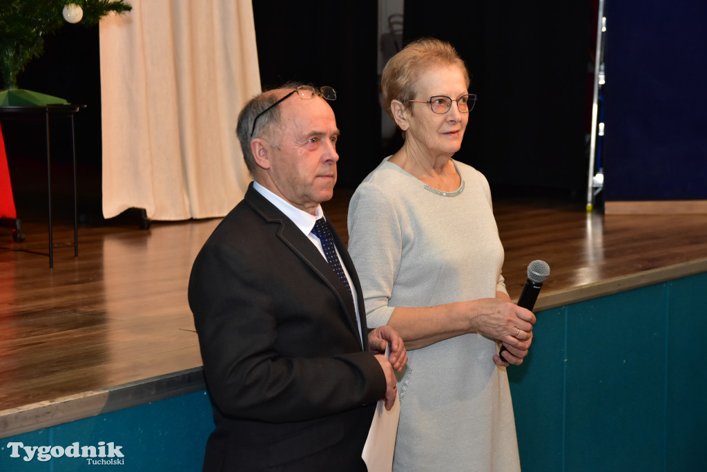 Aby w święta dobro zawsze zwyciężało nad złem. Spotkanie opłatkowe w Cekcynie / ZDJĘCIA