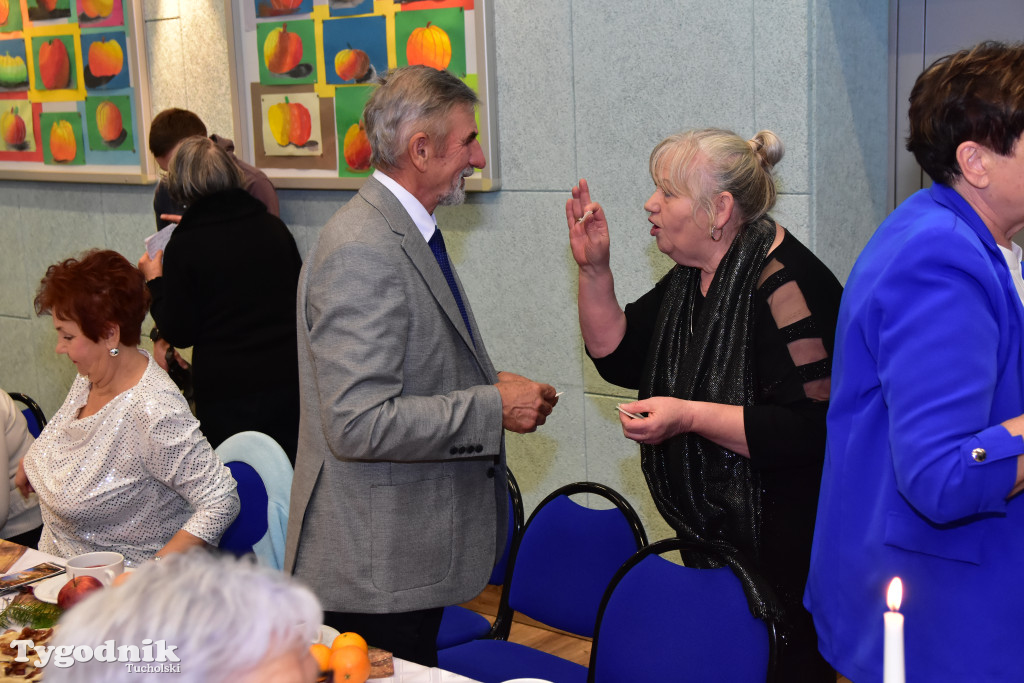 Aby w święta dobro zawsze zwyciężało nad złem. Spotkanie opłatkowe w Cekcynie / ZDJĘCIA