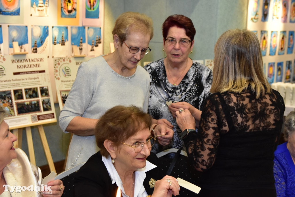 Aby w święta dobro zawsze zwyciężało nad złem. Spotkanie opłatkowe w Cekcynie / ZDJĘCIA