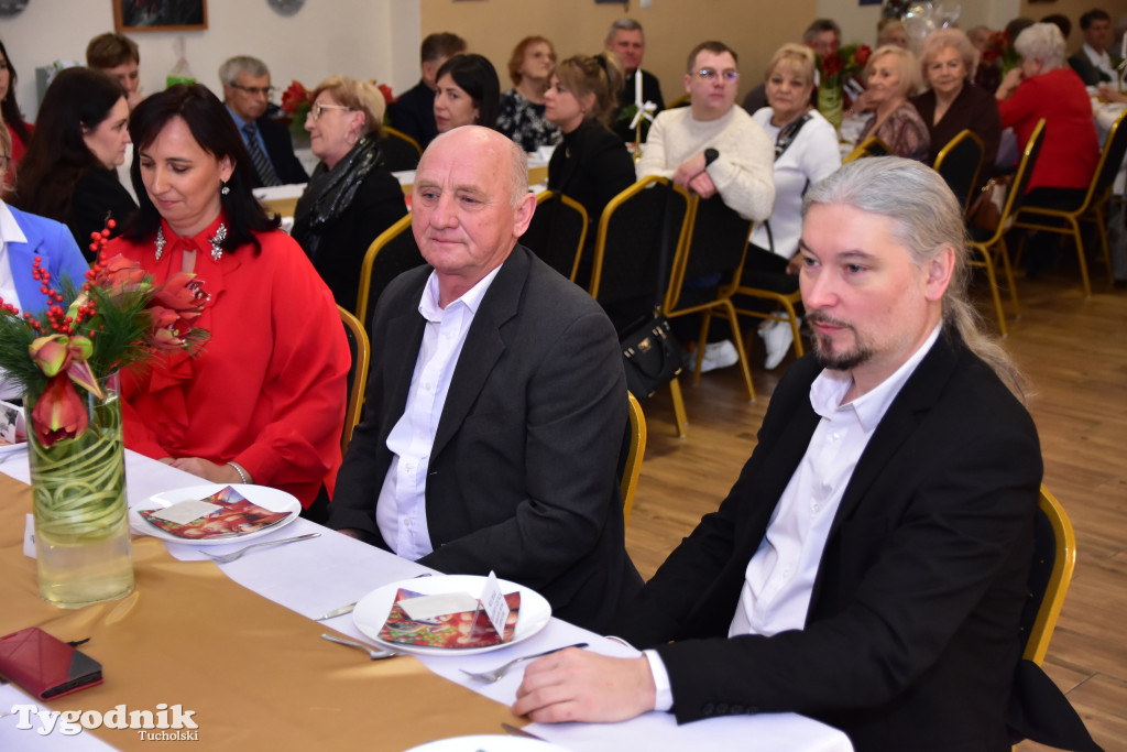 Spotkanie wigilijne osób starszych i działających na ich rzecz w Wielkim Mędromierzu