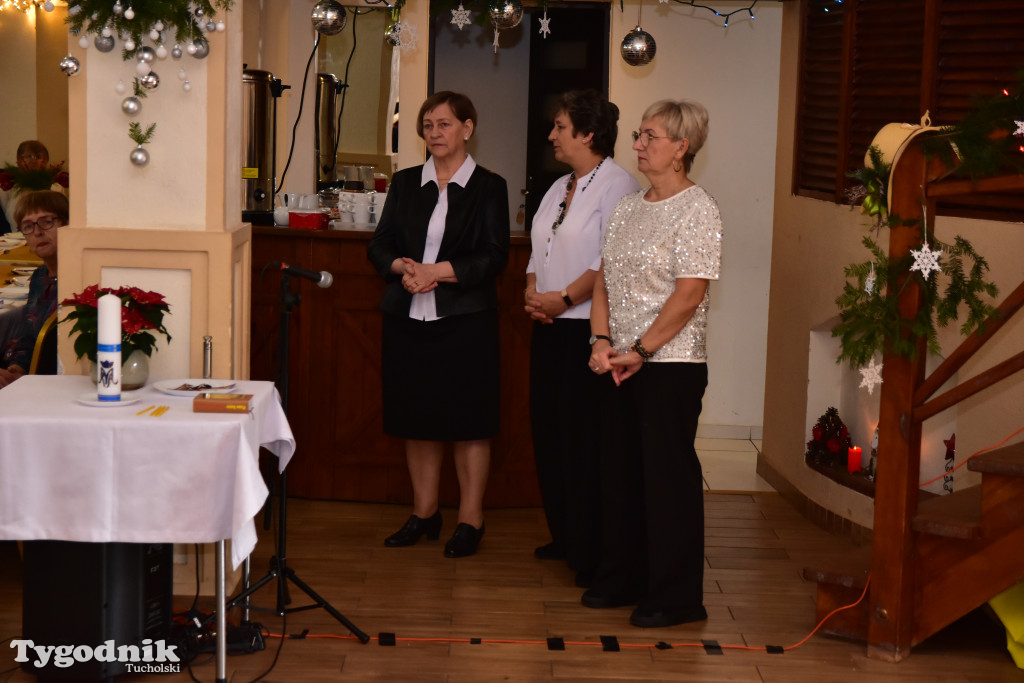 Spotkanie wigilijne osób starszych i działających na ich rzecz w Wielkim Mędromierzu