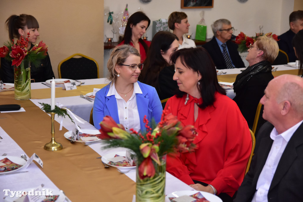 Spotkanie wigilijne osób starszych i działających na ich rzecz w Wielkim Mędromierzu