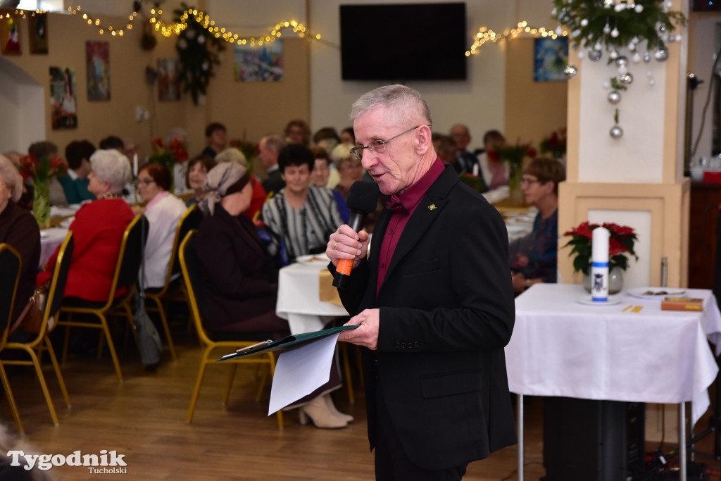 Spotkanie wigilijne osób starszych i działających na ich rzecz w Wielkim Mędromierzu