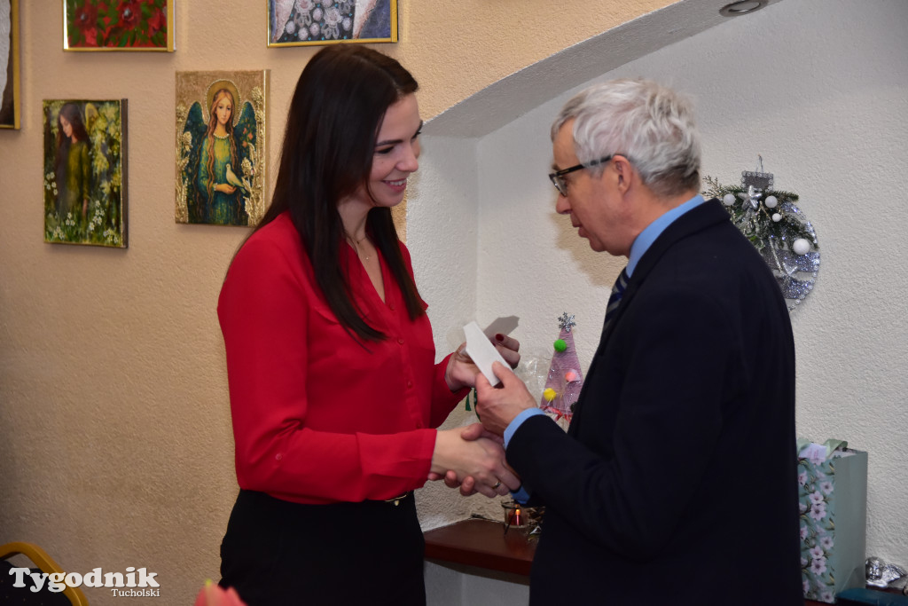 Spotkanie wigilijne osób starszych i działających na ich rzecz w Wielkim Mędromierzu