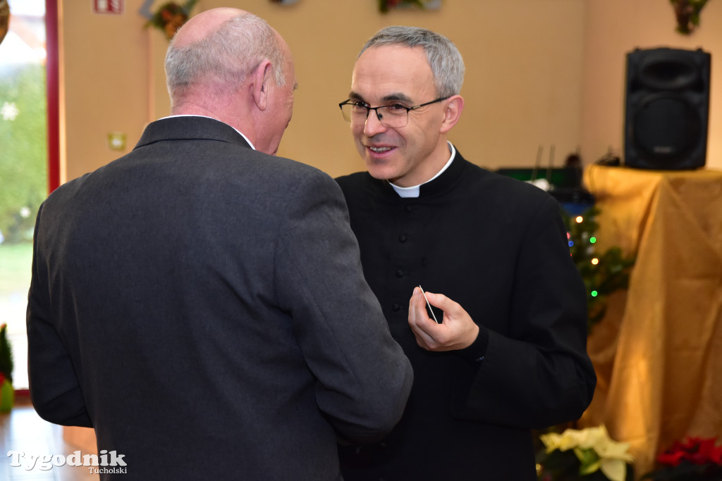 Spotkanie wigilijne osób starszych i działających na ich rzecz w Wielkim Mędromierzu