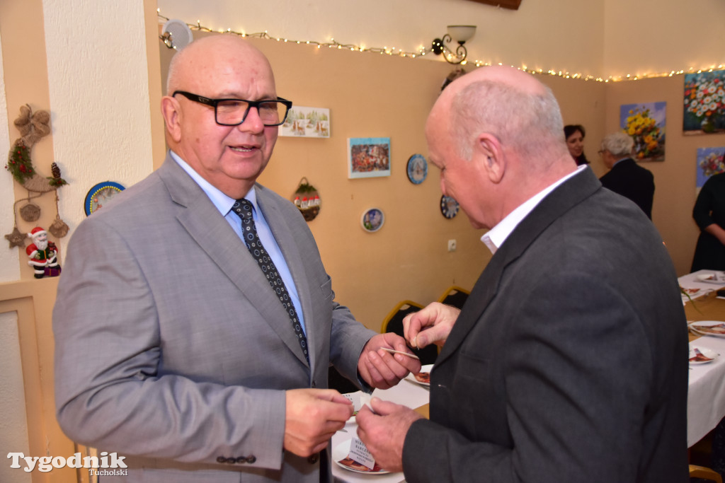 Spotkanie wigilijne osób starszych i działających na ich rzecz w Wielkim Mędromierzu