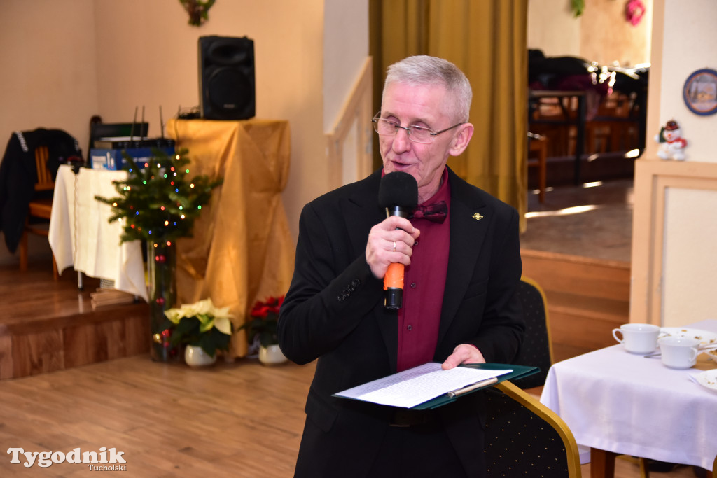 Spotkanie wigilijne osób starszych i działających na ich rzecz w Wielkim Mędromierzu