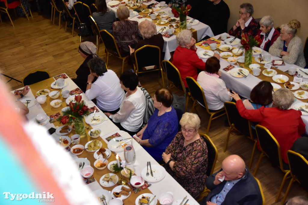 Spotkanie wigilijne osób starszych i działających na ich rzecz w Wielkim Mędromierzu