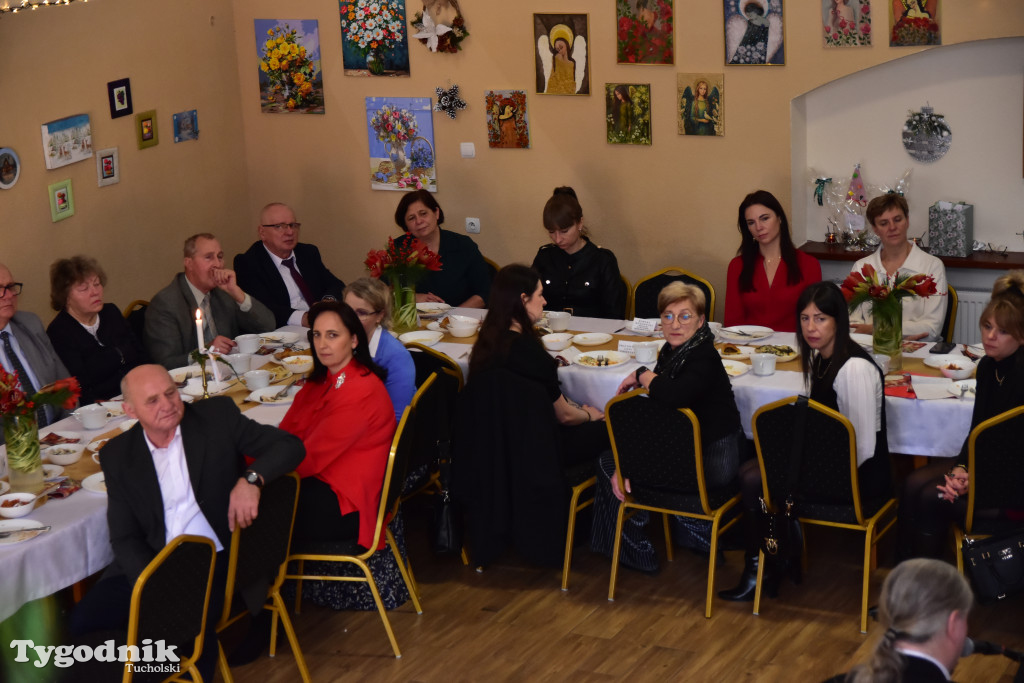 Spotkanie wigilijne osób starszych i działających na ich rzecz w Wielkim Mędromierzu