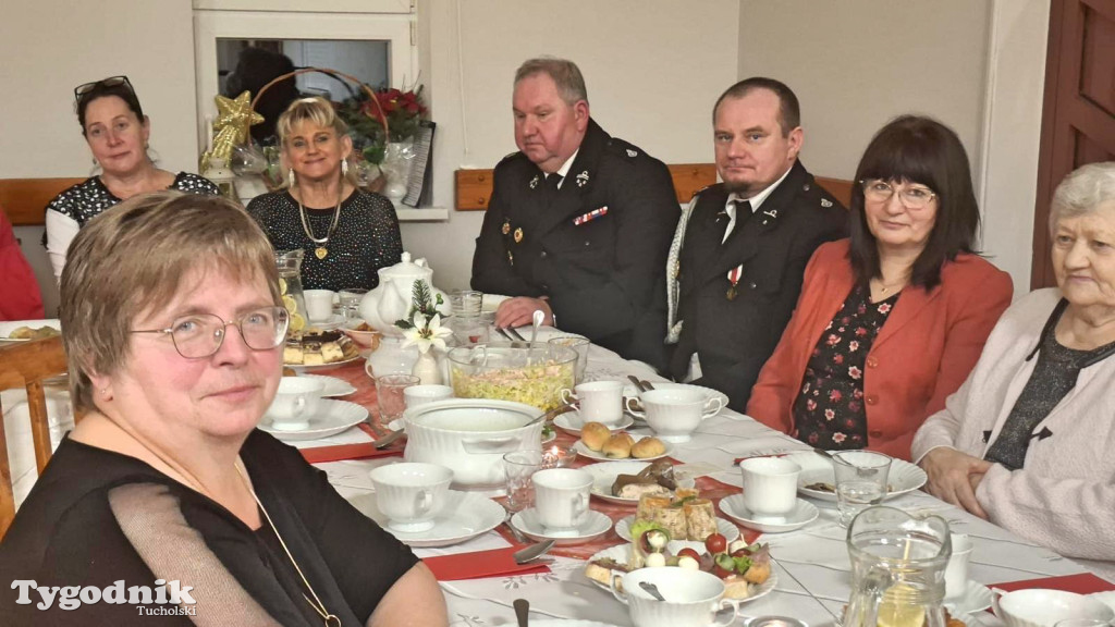 Społeczność Legbąda na wspólnej wigilii