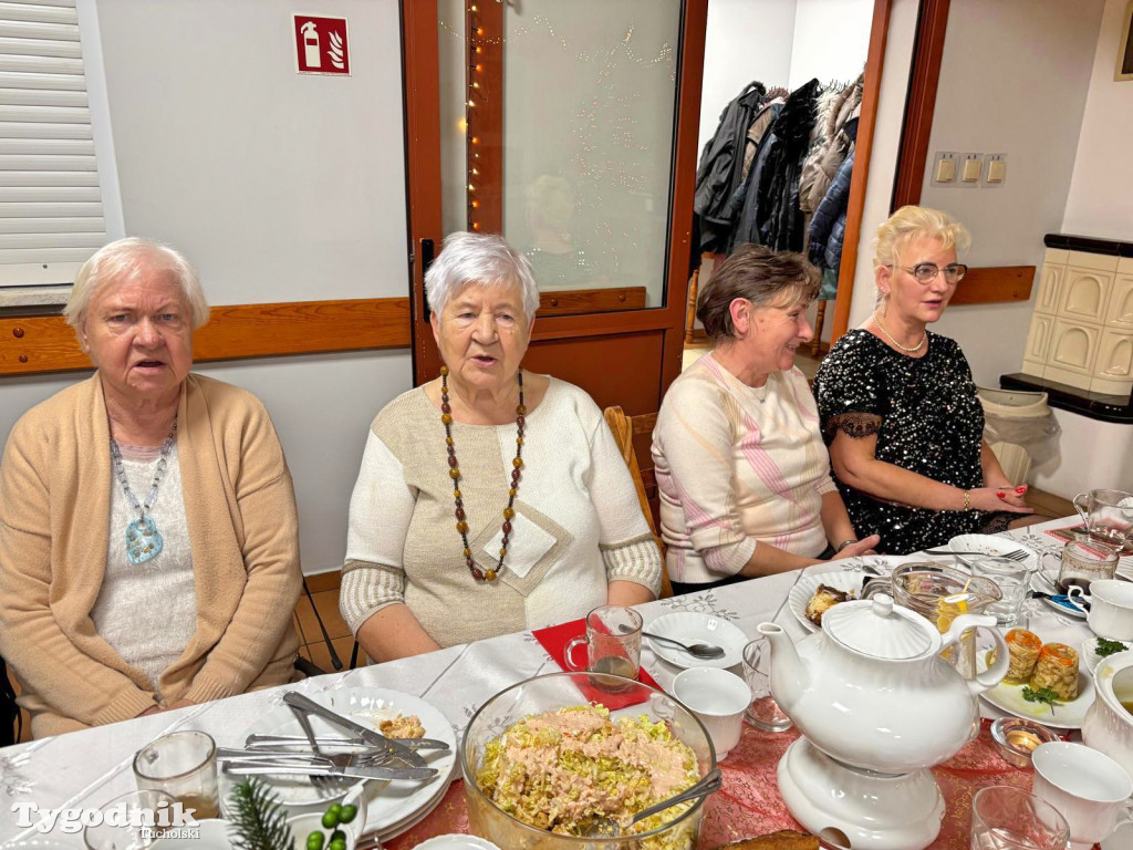 Społeczność Legbąda na wspólnej wigilii