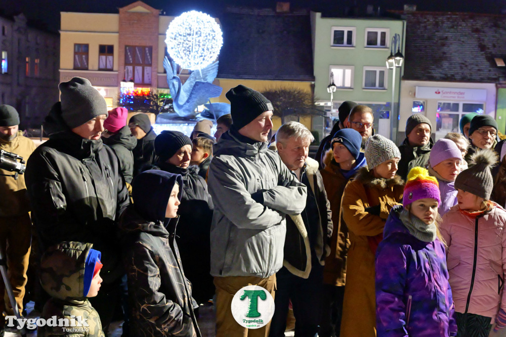 Obserwacje nieba na rynku w Tucholi z Mikołajem Janowicem