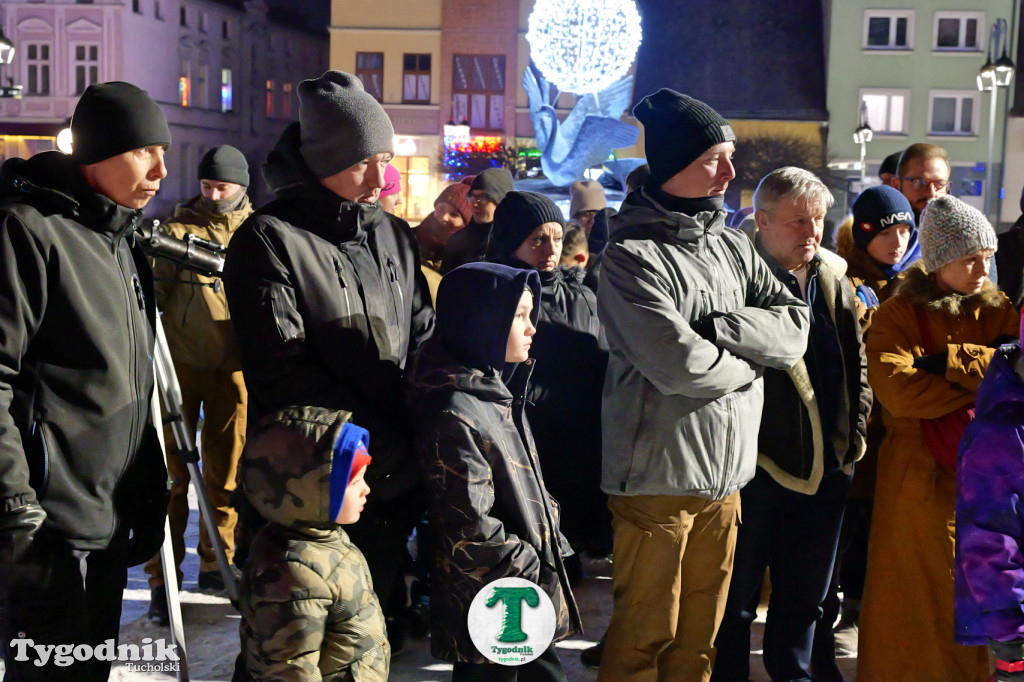 Obserwacje nieba na rynku w Tucholi z Mikołajem Janowicem