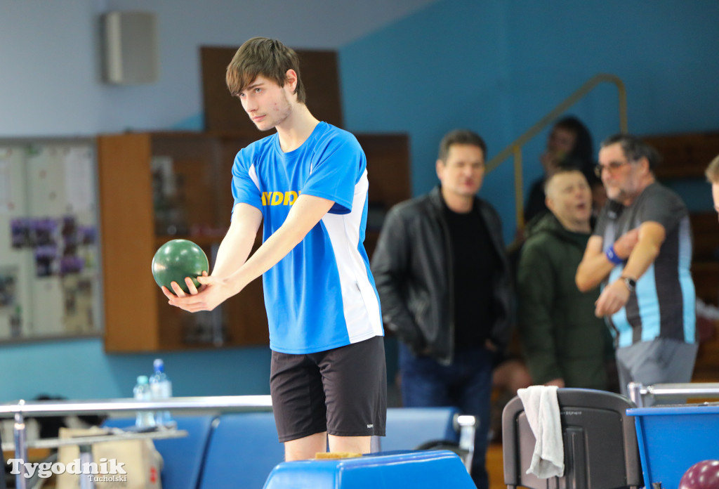 Gminna liga kręglarska: wyrównana czołówka w obu klasyfikacjach