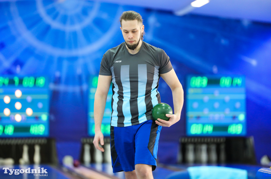 Gminna liga kręglarska: wyrównana czołówka w obu klasyfikacjach