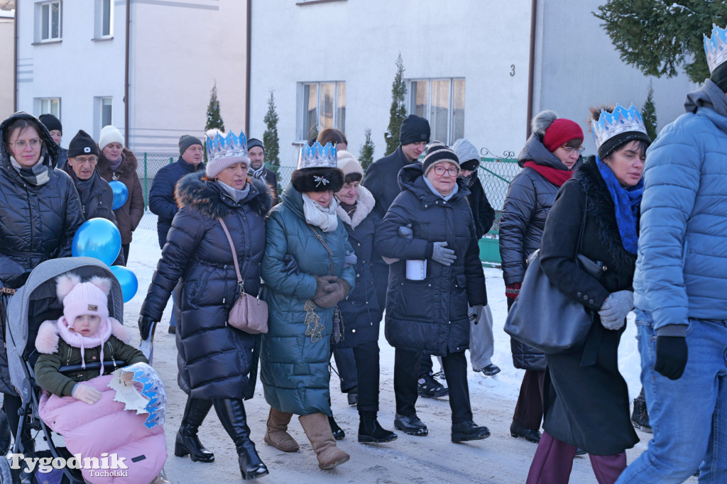 Orszak Trzech Króli w Gostycynie i setki ludzi