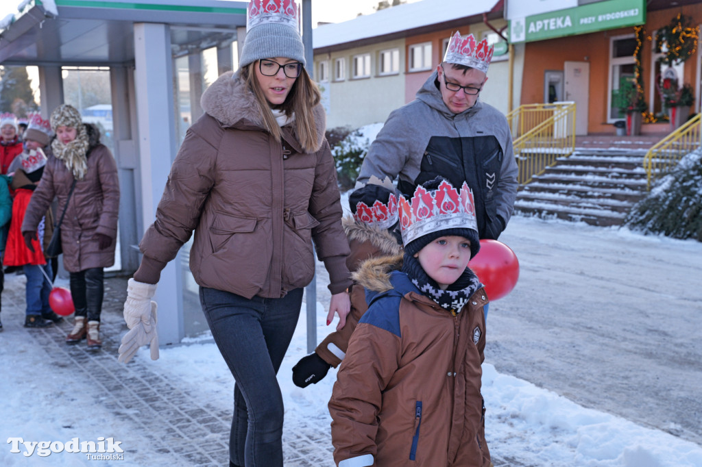 Orszak Trzech Króli w Gostycynie i setki ludzi