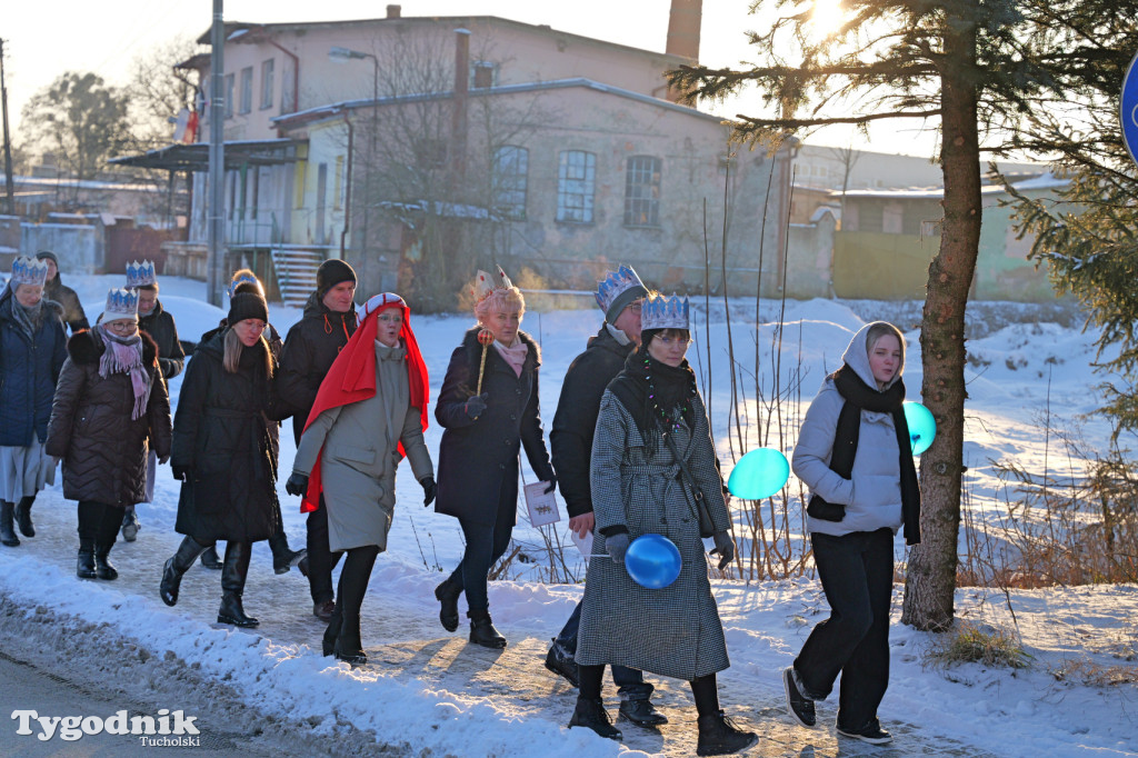 Orszak Trzech Króli w Gostycynie i setki ludzi