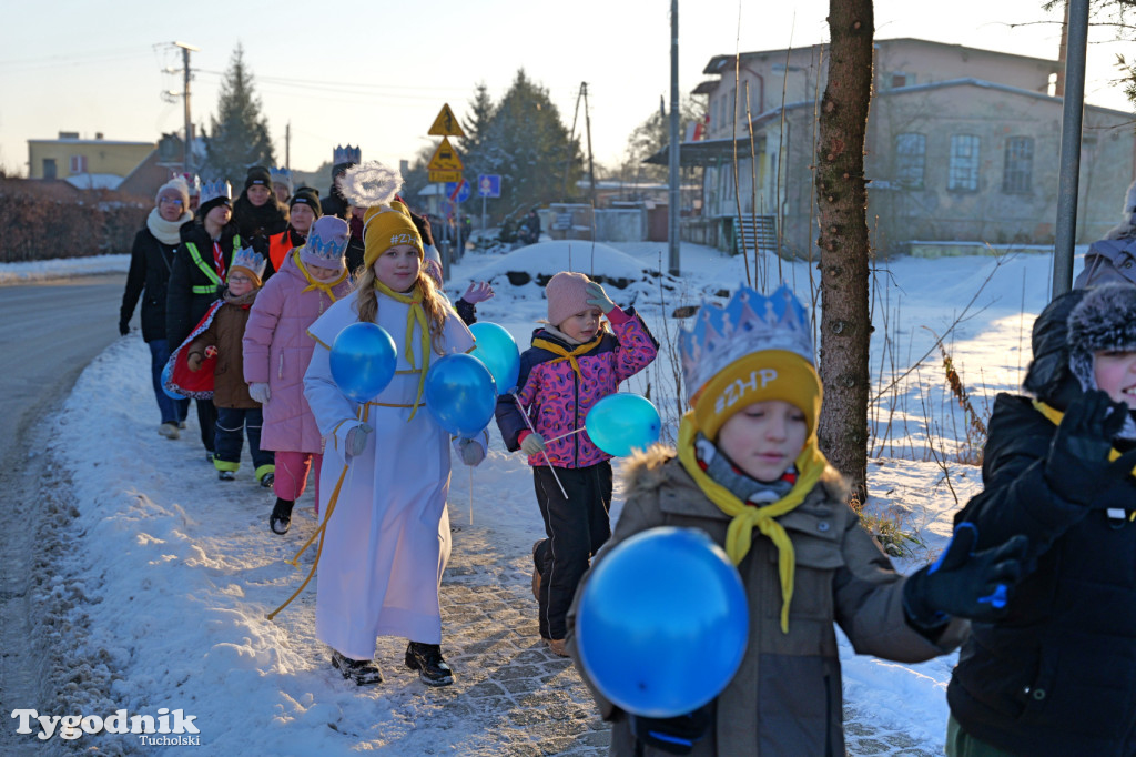 Orszak Trzech Króli w Gostycynie i setki ludzi