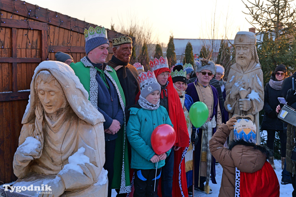 Orszak Trzech Króli w Gostycynie i setki ludzi