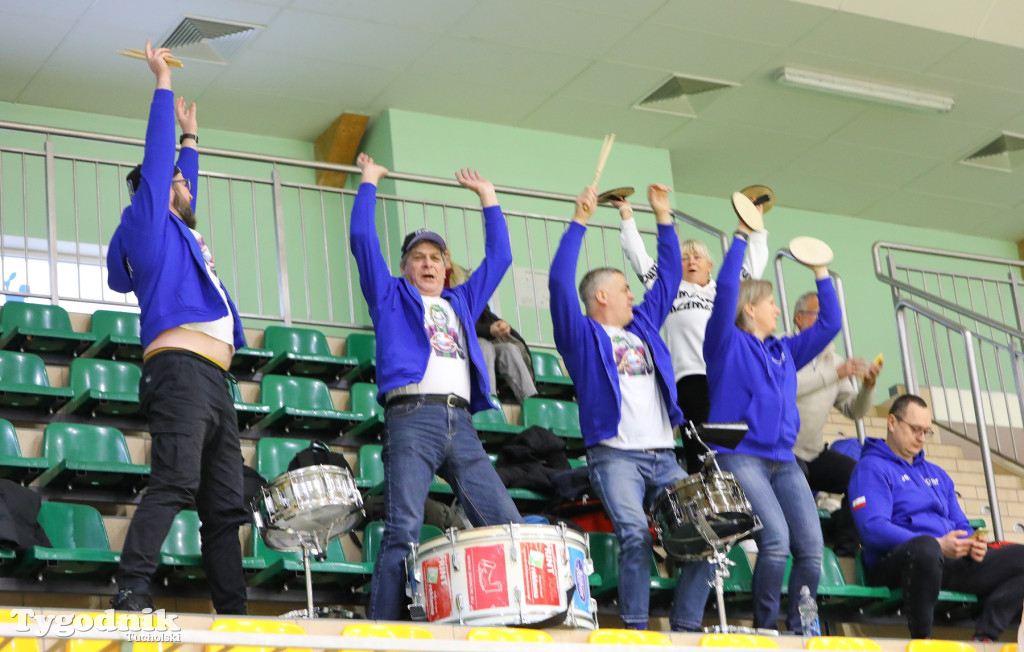 Siatkówka: kadetki przegrały, ale zagrają w ścisłym finale ligi