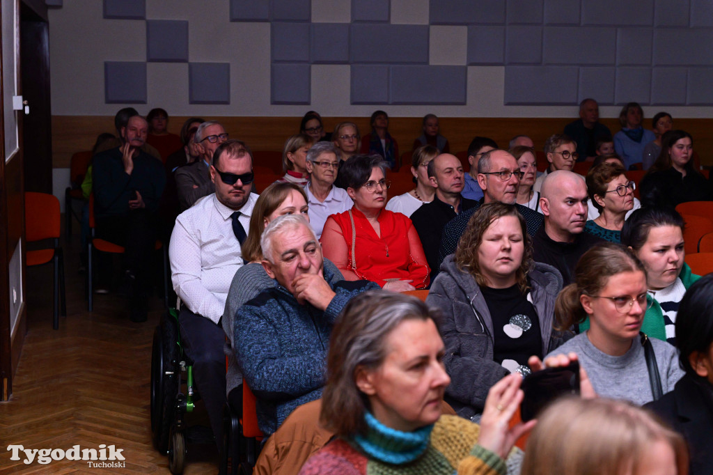 TOK rozbrzmiał kolędą i piosenką świąteczną