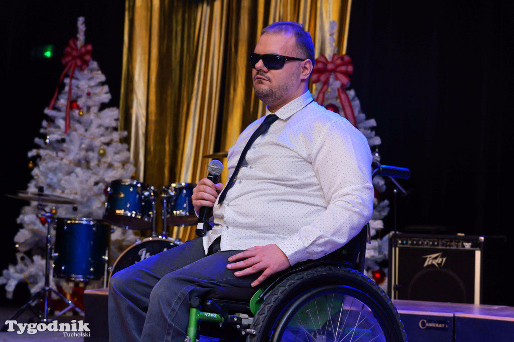 TOK rozbrzmiał kolędą i piosenką świąteczną