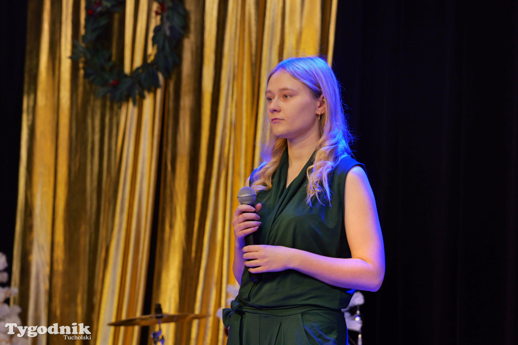 TOK rozbrzmiał kolędą i piosenką świąteczną