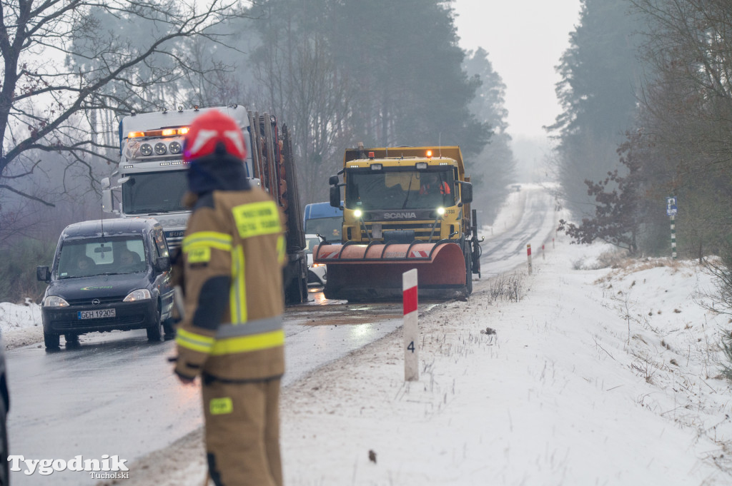 Tuchola - Czersk. Oblodzenie 14 stycznia rano