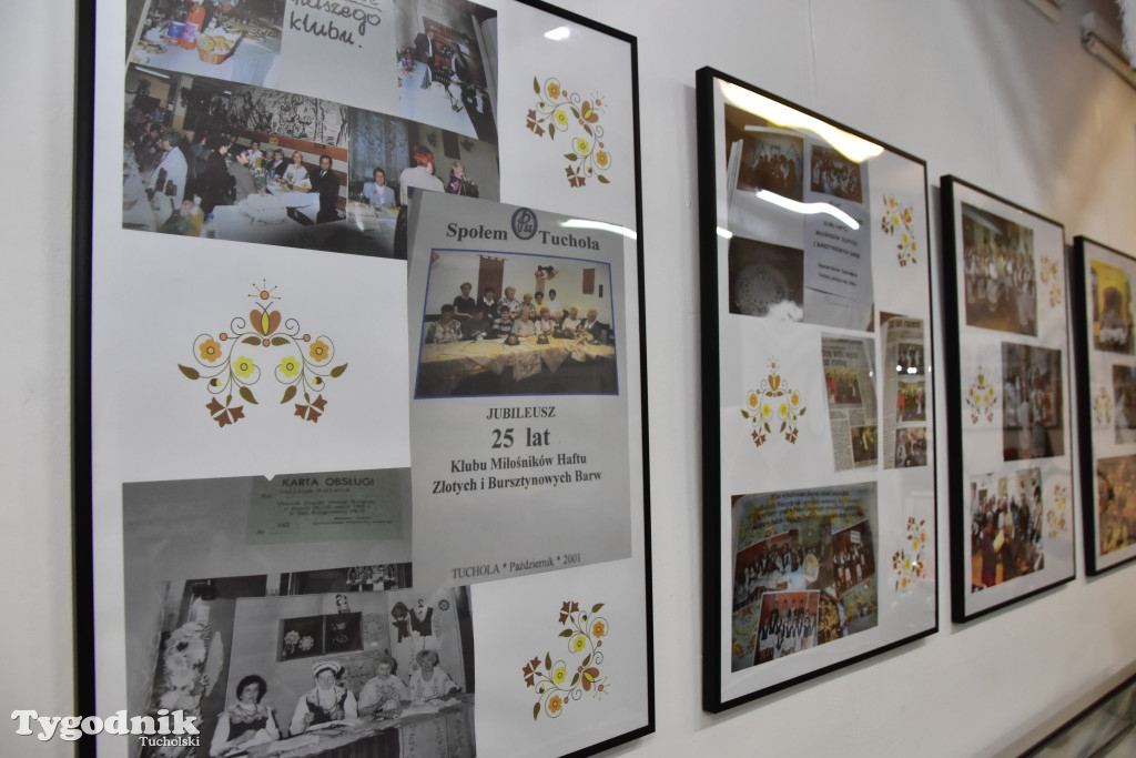 Haft z samego serca Borów Tucholskich - graficzny wyraz tożsamości