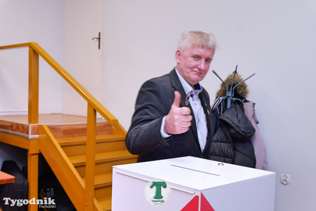 182 osoby głosowały w Cekcynie - Teresa Barwik zostaje!