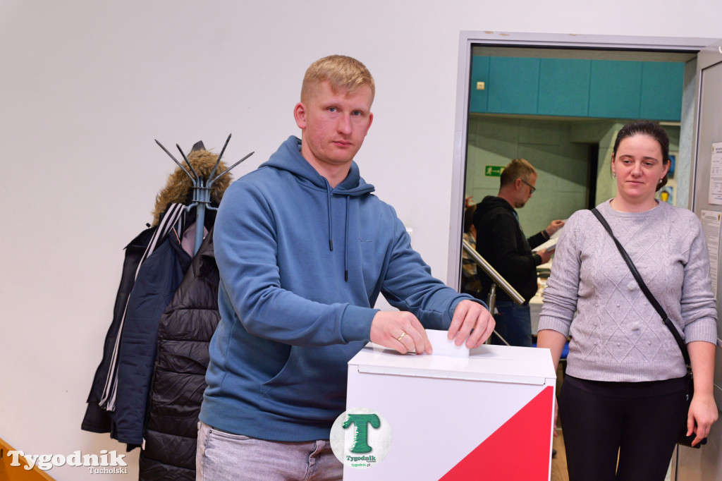 182 osoby głosowały w Cekcynie - Teresa Barwik zostaje!