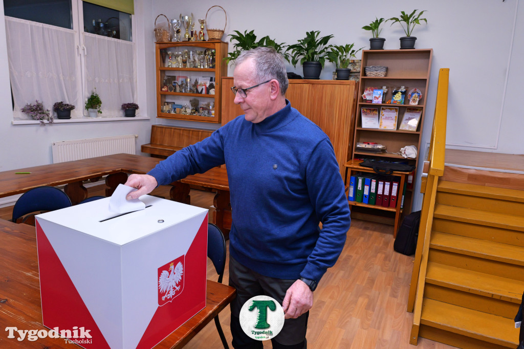 182 osoby głosowały w Cekcynie - Teresa Barwik zostaje!