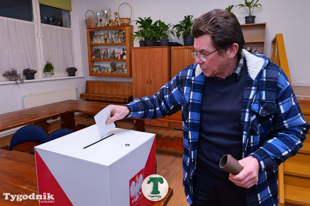 182 osoby głosowały w Cekcynie - Teresa Barwik zostaje!