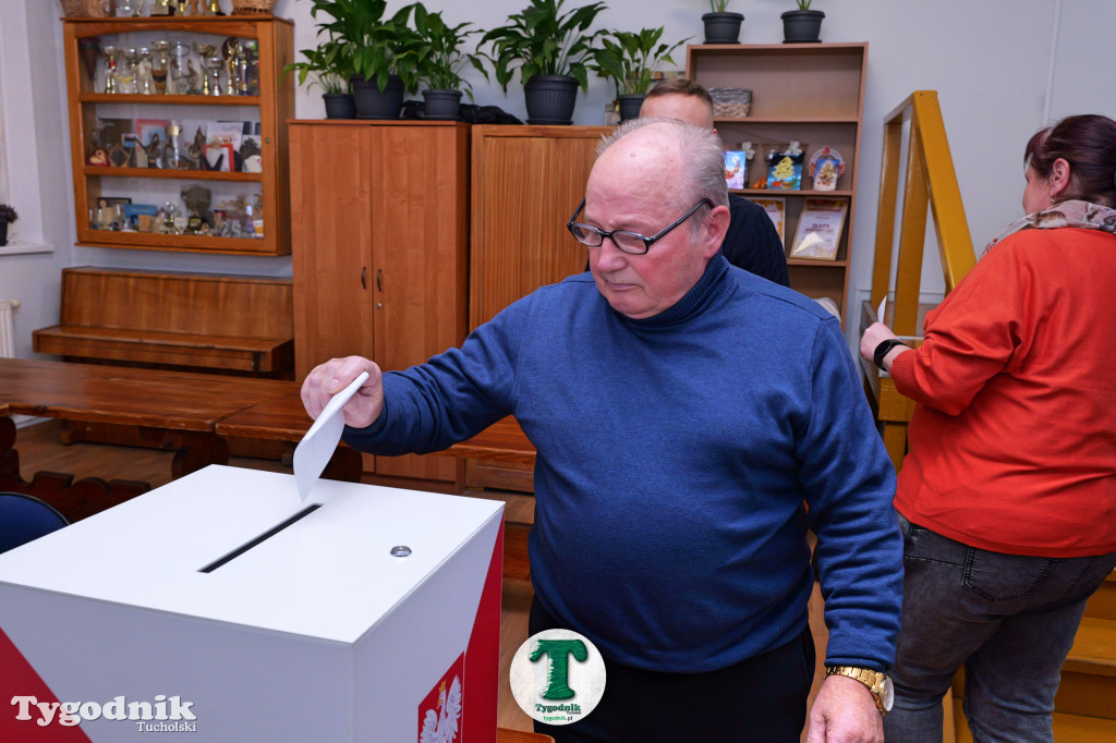 182 osoby głosowały w Cekcynie - Teresa Barwik zostaje!