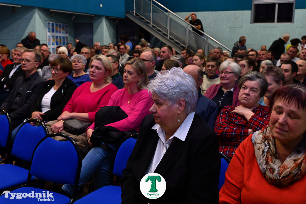 182 osoby głosowały w Cekcynie - Teresa Barwik zostaje!