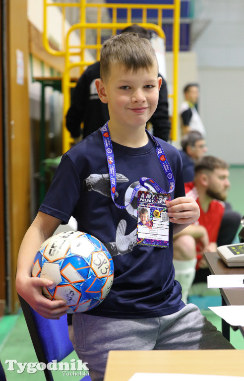 Turniej WOŚP: piłkarze wzbudzili wielkie emocje, wspomogli Orkiestrę. Zwycięzyło dobro jak co roku