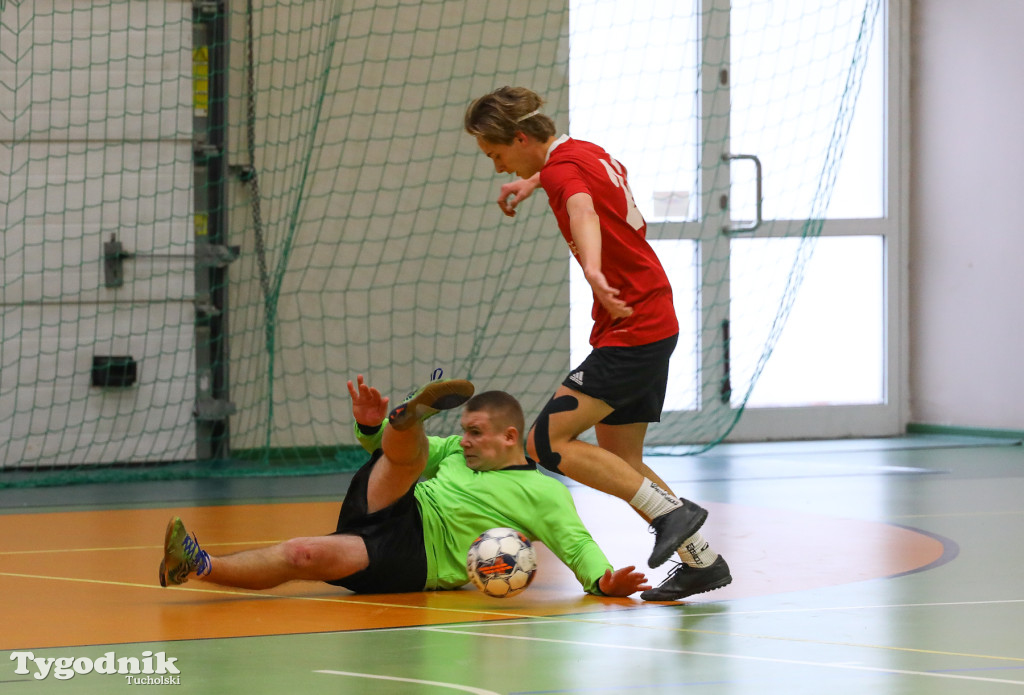 Turniej WOŚP: piłkarze wzbudzili wielkie emocje, wspomogli Orkiestrę. Zwycięzyło dobro jak co roku