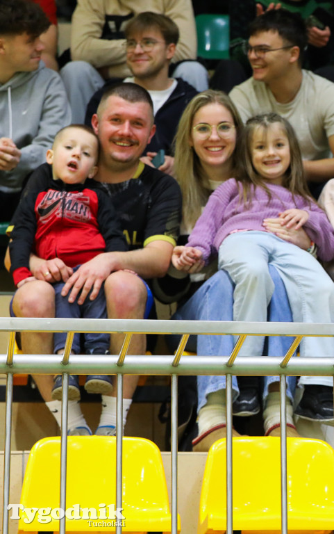 Turniej WOŚP: piłkarze wzbudzili wielkie emocje, wspomogli Orkiestrę. Zwycięzyło dobro jak co roku