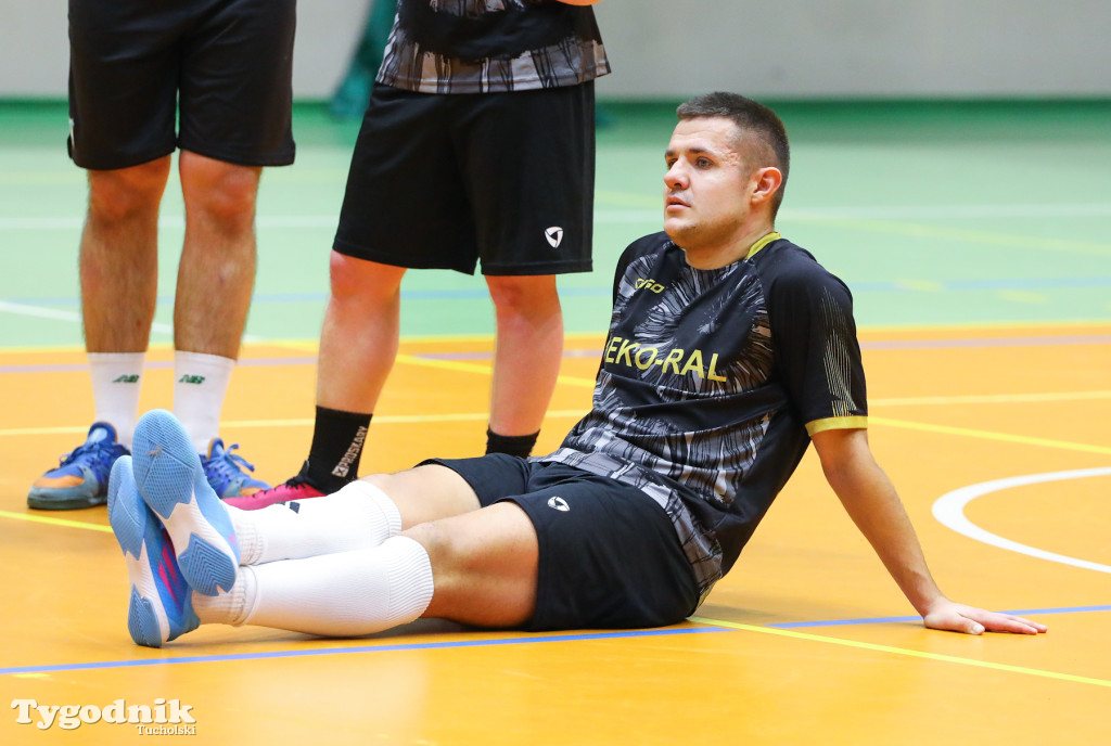 Turniej WOŚP: piłkarze wzbudzili wielkie emocje, wspomogli Orkiestrę. Zwycięzyło dobro jak co roku