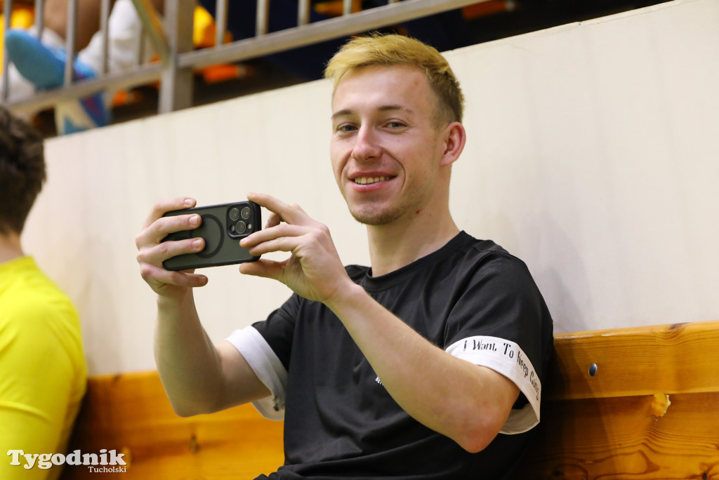 Turniej WOŚP: piłkarze wzbudzili wielkie emocje, wspomogli Orkiestrę. Zwycięzyło dobro jak co roku